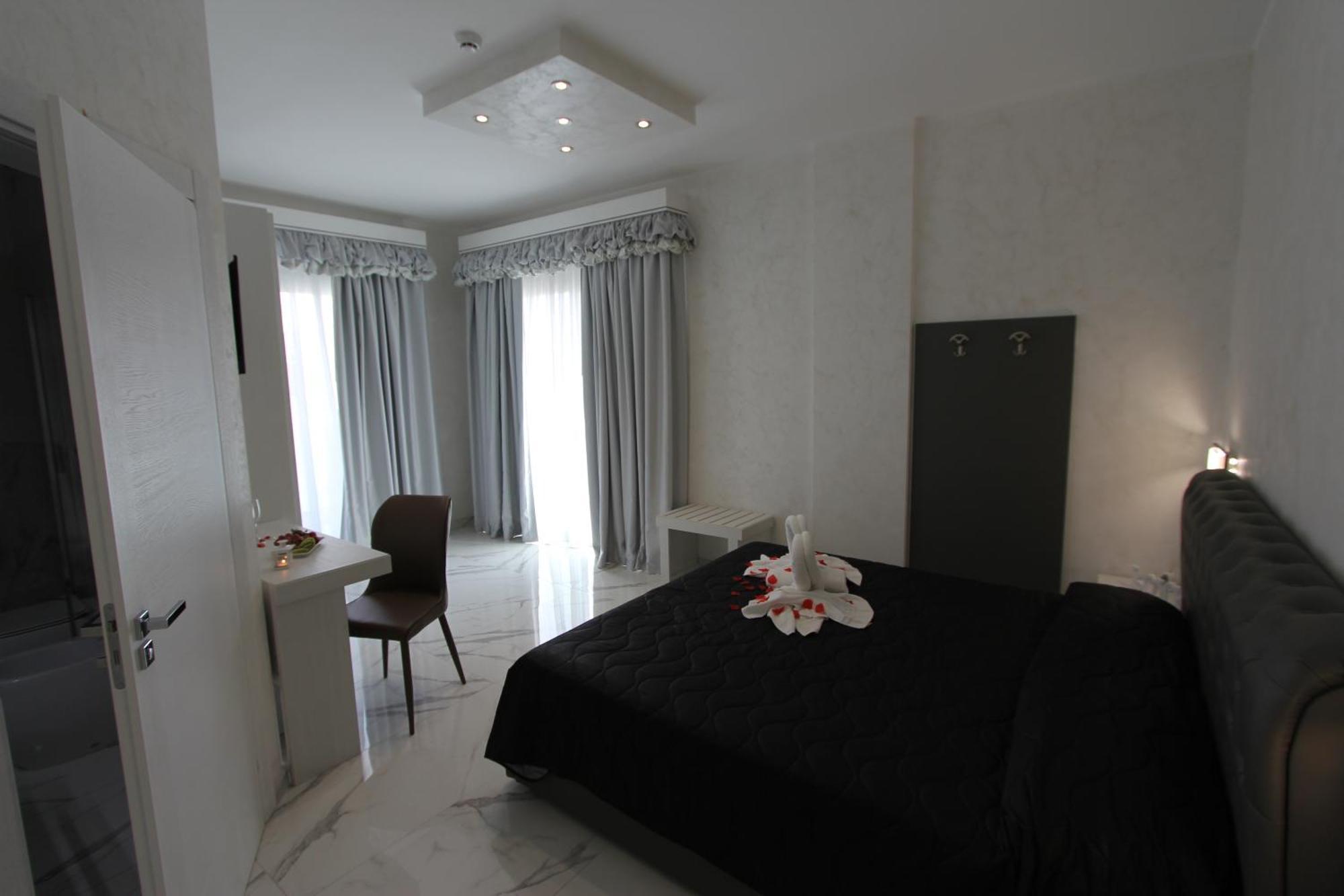 Hotel Presidente Porto Cesareo Exterior foto
